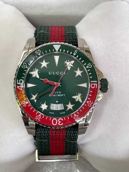 GUCCI DIVE 45MM QUARTZ GREEN DIAL NYLON STRAP MEN'S WATCH YA136339 รูปที่ 6