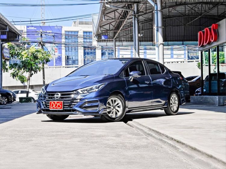 รถ Nissan Almera 1.0 V สี น้ำเงิน