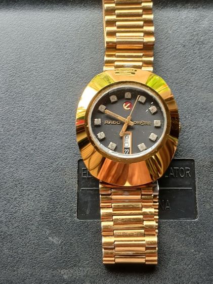 นาฬิการาโดเรือนทองฝังเพรชราโด รูปที่ 2