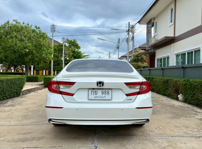 Honda Accord 2023 2.0 e:HEV Tech Sedan ไฮบริด ไม่ติดแก๊ส เกียร์อัตโนมัติ ขาว
