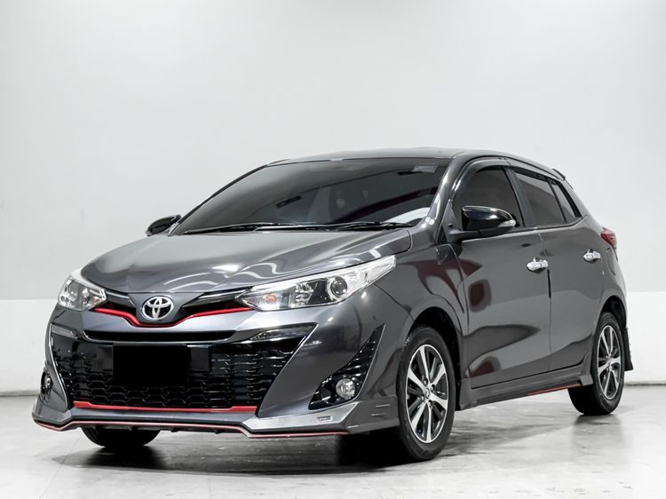Toyota Yaris 2020 1.2 High Sedan เบนซิน เกียร์อัตโนมัติ เทา