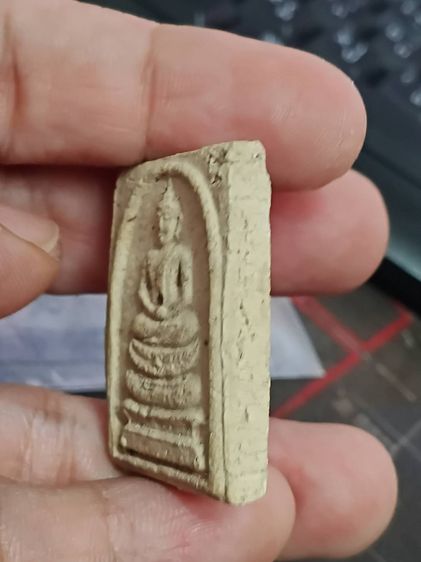 พระสมเด็จ พิมพ์ ฐานบัววงพระจันทร์ หลวงพ่อกึ๋น วัดดอน ยานนาวา จังหวัดกรุงเทพ ปี พ.ศ.2489 เนื้อผงพุทธคุณ ผสมมวลสารสมเด็จวัดระฆั รูปที่ 6