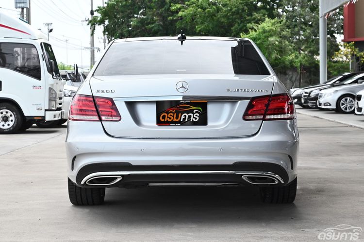 Mercedes-Benz E-Class 2015 E300 Sedan ไฮบริด ไม่ติดแก๊ส เกียร์อัตโนมัติ บรอนซ์เงิน รูปที่ 4