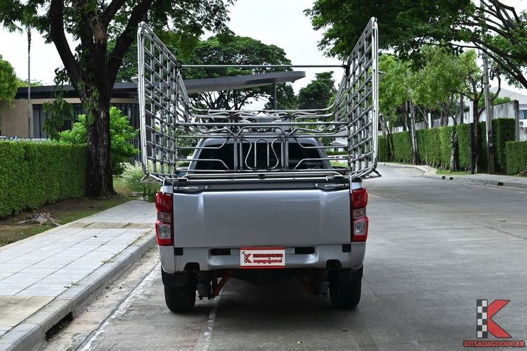 Isuzu D-MAX 2024 1.9 S Pickup ดีเซล ไม่ติดแก๊ส เกียร์ธรรมดา บรอนซ์เงิน รูปที่ 4