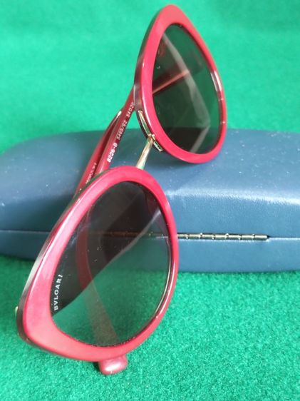 แว่นตากันแดดท่านหญิงแบรนด์ BVLGARI รุ่น 8226-B แท้ made in Italy.กระจก Polarized ขนาด 54-20-140mm.ข้างก้านมีเพชรคริสตัล  รูปที่ 8
