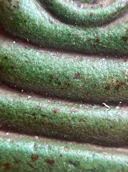 พระสมเด็จพิมพ์ปรกโพธิ์อกครุฑ เนื้อสีเขียวหลังฝังตะกรุด 9  ดอก พุทธคุณสูงแม่เหล็กดูดติด(020) รูปที่ 10