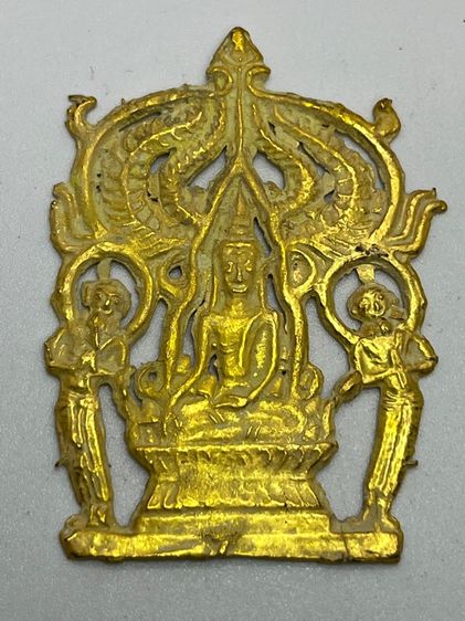 พระปรุหนังเนื้อโลหะชุบทองดอกบัว กรุวัดพระแก้ววังหน้า(082) รูปที่ 4