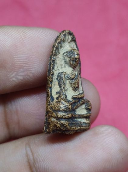 พระรอด รูปที่ 3