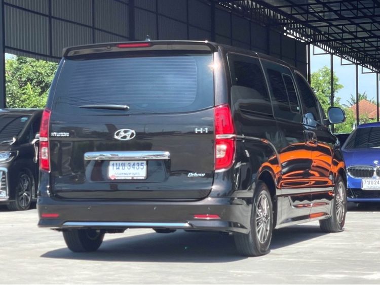 Hyundai H-1  2020 2.5 Deluxe Van ดีเซล ไม่ติดแก๊ส เกียร์อัตโนมัติ น้ำตาล รูปที่ 4