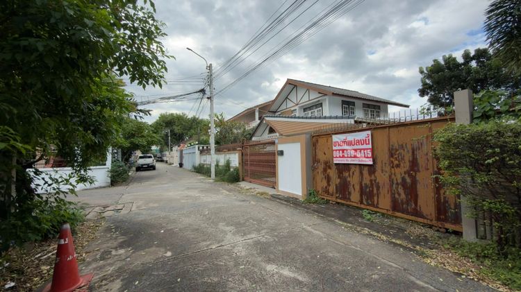 ขายที่ดินลาดพร้าว109 ติดโรงพยาบาลเวชธานี ใกล้รถไฟฟ้า ราคาต่ำกว่าตลาด  เนื้อที่ 103 ตารางวา ถมแล้ว รูปที่ 4