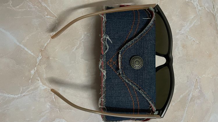 แว่นกันแดด ลีวายส์ แท้ รูปที่ 9