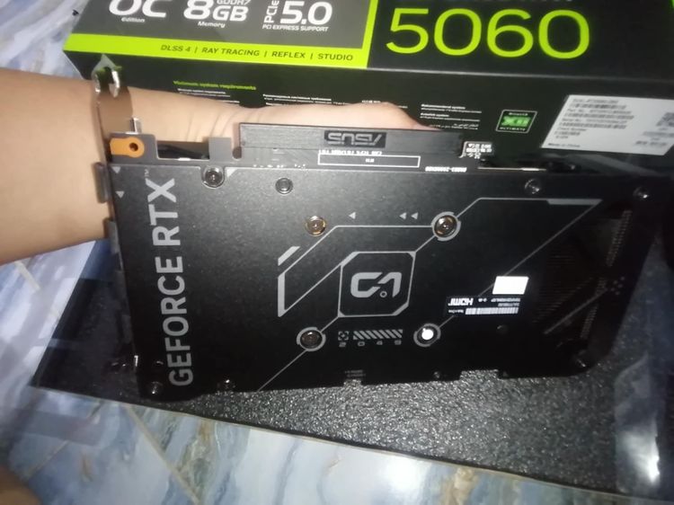 การ์ดจอ ASUS Dual GeForce RTX™ 5060 8GB ครบกล่องแท้ๆ  GDDR7 OC Edition VGA Card ตัวนี้บูสแรงเสียงพัดลมเงียบ บูสปกติถึง 2535MHz    ประกันของแ รูปที่ 10