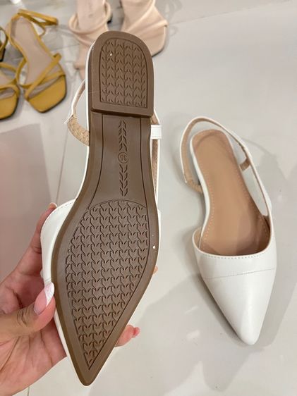 รองเท้า รูปที่ 4