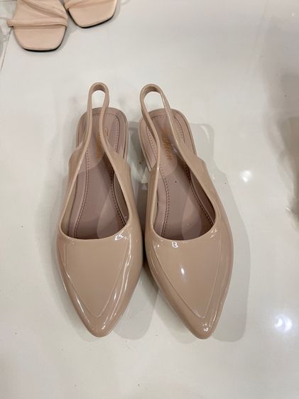 รองเท้า รูปที่ 5