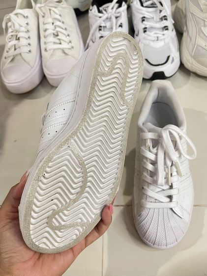 รองเท้า รูปที่ 2