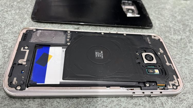 ขาย samsung s7 ไปทำอะไหล่ เปิดติด ใช้งานลื่น ทุกฟังชั่น หน้าจอแตกร้าว ทัชใช้งานได้ ไม่ติด จีเมล ฝาหลังเทียบ ร้าว หลุด รูปที่ 3