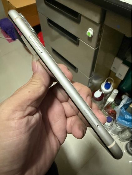 Iphone 11  128gb สีขาว สภาพดีมาก อปก ครบกล่อง รูปที่ 9