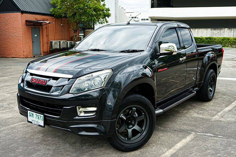 รถ Isuzu D-MAX 2.5 Hi-Lander X-Series สี ดำ