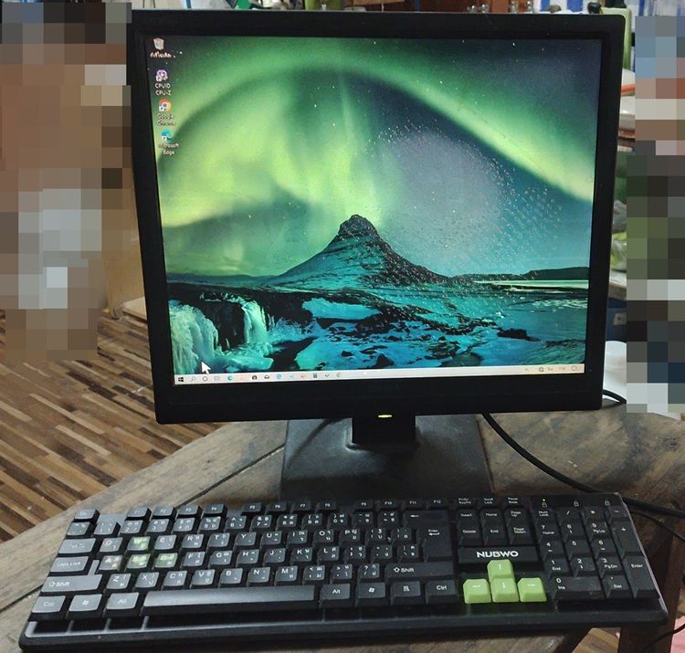 อื่นๆ วินโดว์ 4 กิกะไบต์ อื่นๆ ไม่ใช่ HP Compaq 6000 คอมพิวเตอร์  พร้อมใช้งาน