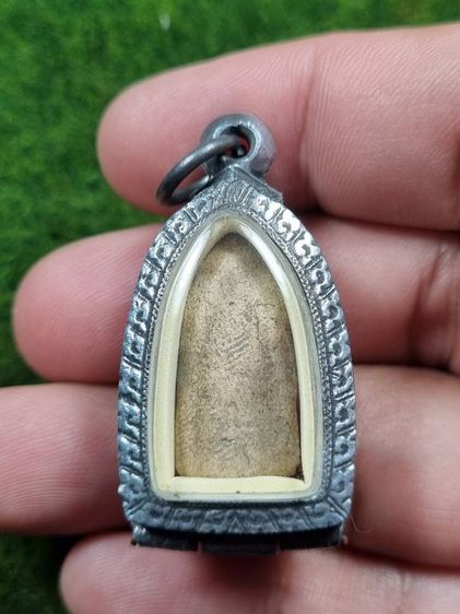 พระรอดเก่าๆ รูปที่ 2