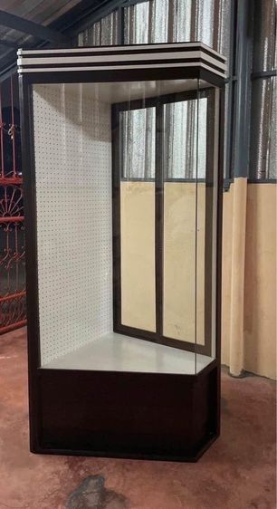 ตู้โชว์หุ่นเข้ามุมไม้สักวินเทจ  รูปที่ 3