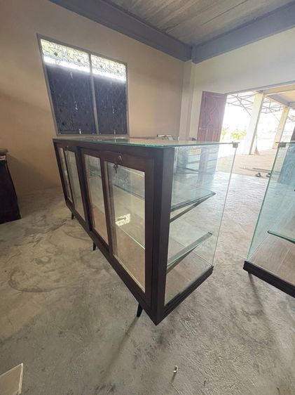 ตู้โชว์ห่วยขาเหลา วินเทจ  รูปที่ 2