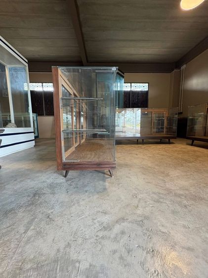 ตู้โชว์ห่วยขาเหลา วินเทจ  รูปที่ 6