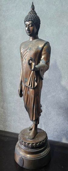 พระบูชา 25 ทศวรรษ พระศรีศากยะทศพลญาณ 18 นิ้ว  ปี 2534 รูปที่ 3