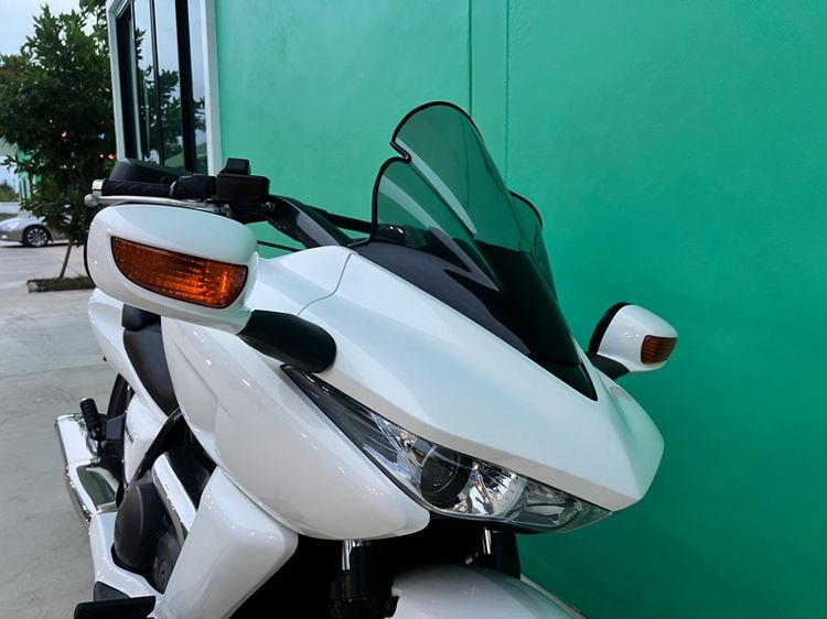 Honda DN-01 ฉลามบก สีขาวมุก เครื่องยนต์680cc. V-Twinหัวฉีด รูปที่ 17