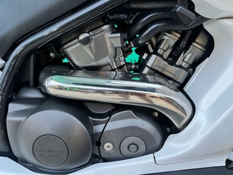 Honda DN-01 ฉลามบก สีขาวมุก เครื่องยนต์680cc. V-Twinหัวฉีด รูปที่ 6