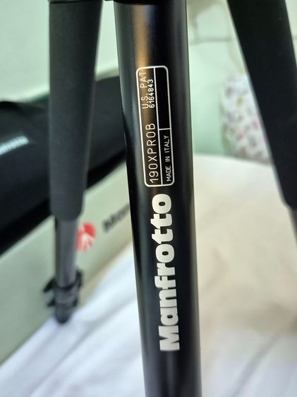 Manfrotto ขาตั้งกล้อง Aluminum Alloy Tripod รุ่น 190XPROB พร้อมหัวบอล 496RC2 มือสอง สภาพใหม่มาก แทบไม่ได้ใช้งาน รูปที่ 5