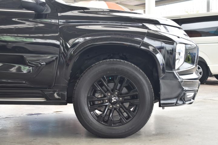 Mitsubishi Pajero Sport 2022 2.4  GT Premium Elite Edition  2WD Utility-car ดีเซล เกียร์อัตโนมัติ ดำ รูปที่ 4