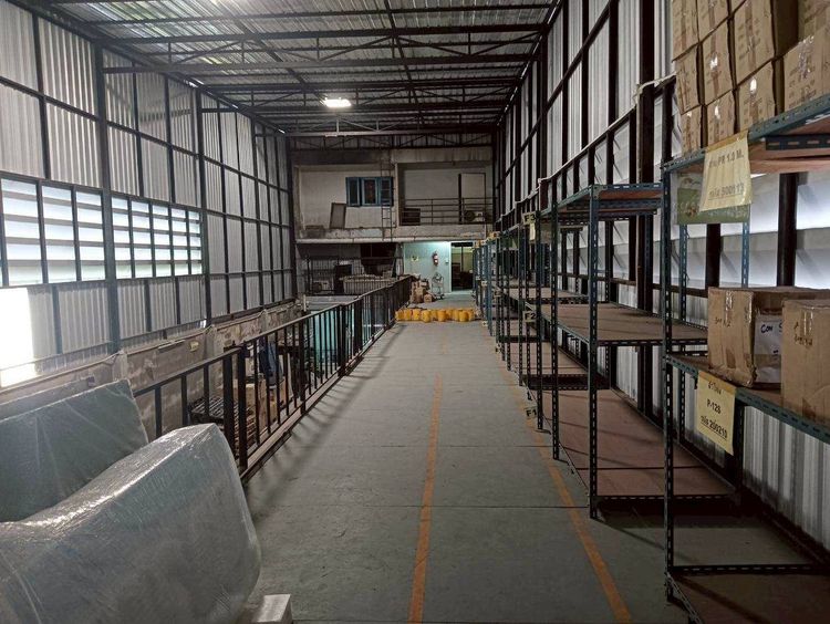 📣ประกาศขายอาคารพาณิชย์ 4ชั้น(มีดาดฟ้า) 2 คูหา 86 ตรว. ติดถนนใหญ่ศรีนครินทร์  รูปที่ 4