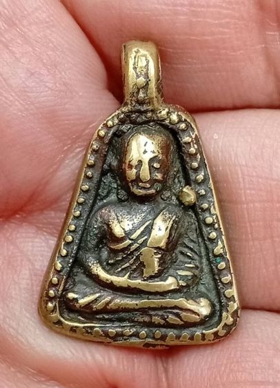 หลวงพ่อเงินวัดบางคลาน พิมพ์จอบใหญ่ 