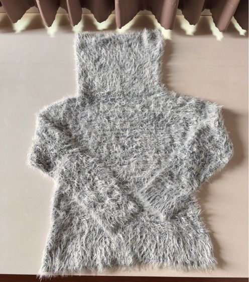 เสื้อไหมพรมคอเต่าแฟชั่นสีเทา รูปที่ 4