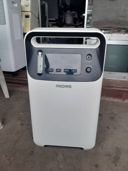 เครื่องผลิตออกซิเย็นMedrisขนาด5ลิตร ซื้อมา2หมื่นกว่าไม่ได้ใช้ รูปที่ 2