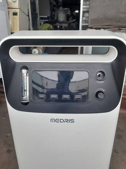 เครื่องผลิตออกซิเย็นMedrisขนาด5ลิตร ซื้อมา2หมื่นกว่าไม่ได้ใช้