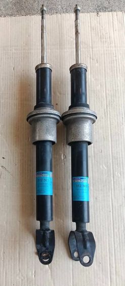 โช้คอัพหน้า Benz W211 ของ Sachs แท้ Super Touring เบอร์ 312 563 สภาพใหม่ ไม่รั่ว ไม่ซึม สภาพสวย 1คู่ ราคา 2,900 บ. ไม่รวมส่ง T.086-7663527