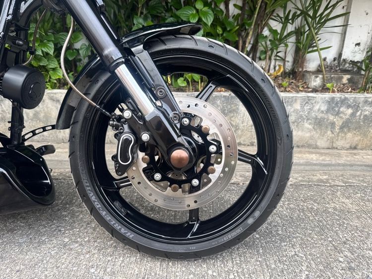 รุ่นพิเศษ CVO PRO STREET BREAK OUT FXFE 2016 🇺🇸🇺🇸🇺🇸 รูปที่ 7