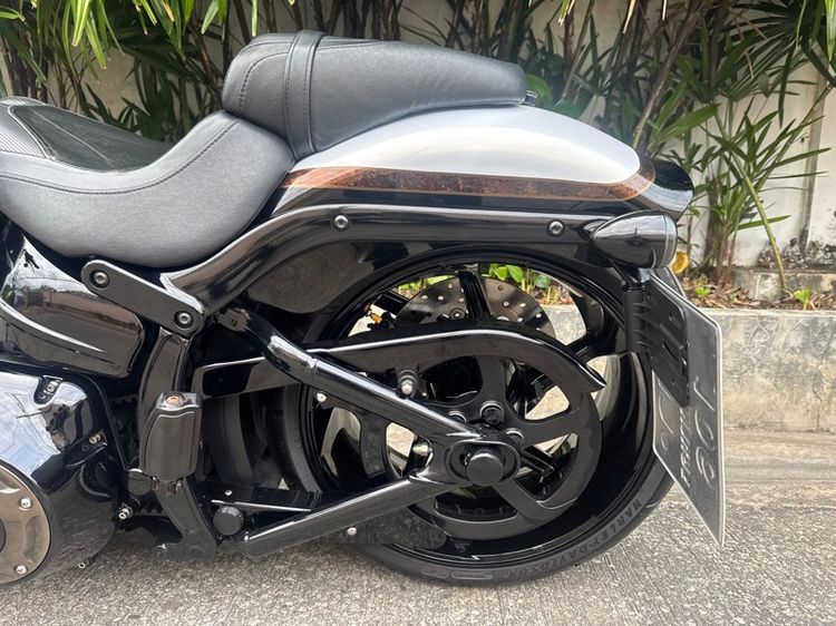 รุ่นพิเศษ CVO PRO STREET BREAK OUT FXFE 2016 🇺🇸🇺🇸🇺🇸 รูปที่ 10