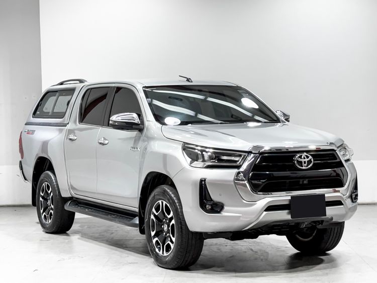 Toyota Hilux Revo 2022 2.4 Prerunner High Pickup ดีเซล เกียร์อัตโนมัติ บรอนซ์เงิน รูปที่ 3