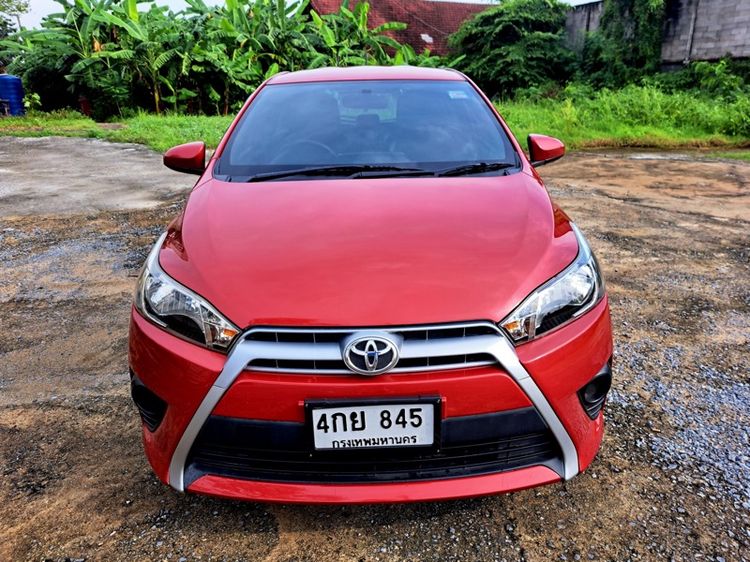 Toyota Yaris 2015 1.2 E Sedan เบนซิน ไม่ติดแก๊ส เกียร์อัตโนมัติ แดง รูปที่ 2