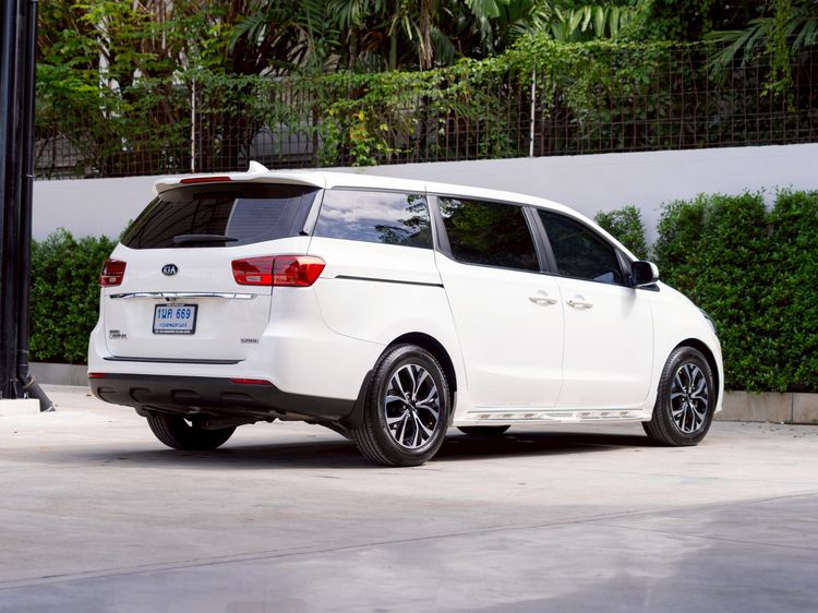 Kia Grand Carnival 2021 2.2 LX Utility-car ดีเซล ไม่ติดแก๊ส เกียร์อัตโนมัติ ขาว รูปที่ 4