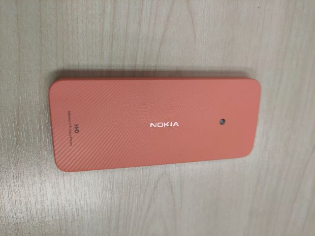 มือถือปุ่มกด Nokia 215 4G (2024) รูปที่ 2