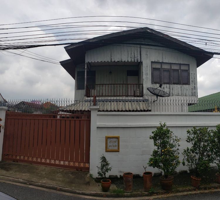 ขายบ้านเดี่ยว ลาดปลาเค้าแยก72แยก6 บ้าน2ชั้นสภาพดี