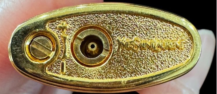 ไฟแช็กแก๊ส Yves Saint Laurent  รูปที่ 4