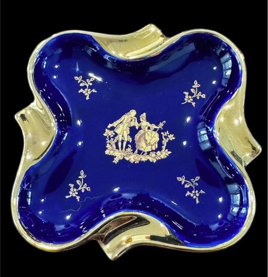 อื่นๆ ที่เขี่ยบุหรี่ Limoges จากฝรั่งเศส