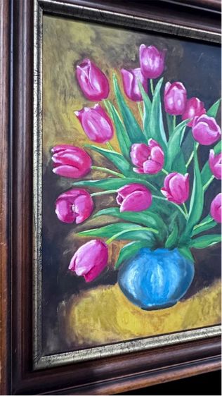 ภาดวาดดอกทิวลิปสีชมพูในแจกันสีฟ้า รูปที่ 2