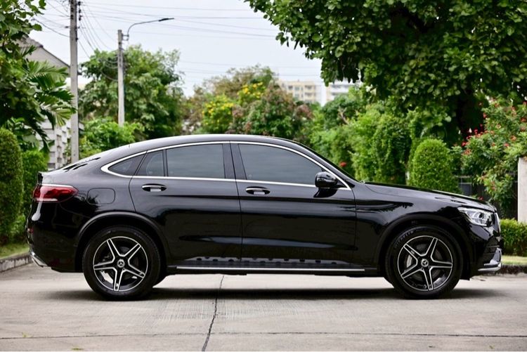 Mercedes-Benz GLC-Class 2021 GLC220d Sedan ดีเซล ไม่ติดแก๊ส เกียร์อัตโนมัติ ดำ รูปที่ 2