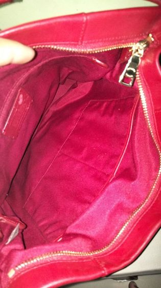 กระเป๋า Coach สีแดง  รูปที่ 7
